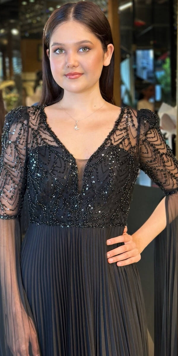 Siyah Kısa Kollu Tül Detaylı V Yaka Düz Kesim Tül Uzun Abiye Elbise 7761 - 3