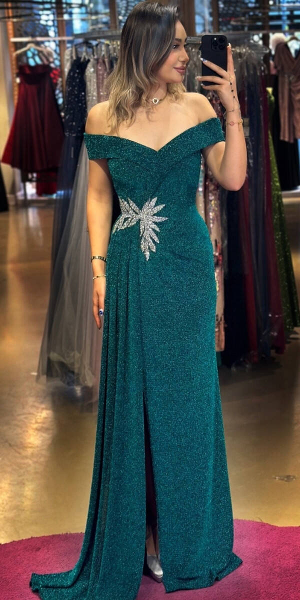 Siyah Petrol Madonna Yaka Taş Detaylı Yırtmaçlı Düz Kesim Simli Uzun Abiye Elbise 7566 - 1