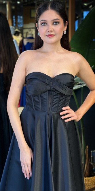 Siyah Straplez Yaka Kloş Etekli Saten Midi Abiye Elbise 11182-01 - 3