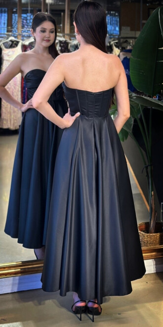 Siyah Straplez Yaka Kloş Etekli Saten Midi Abiye Elbise 11182-01 - 5