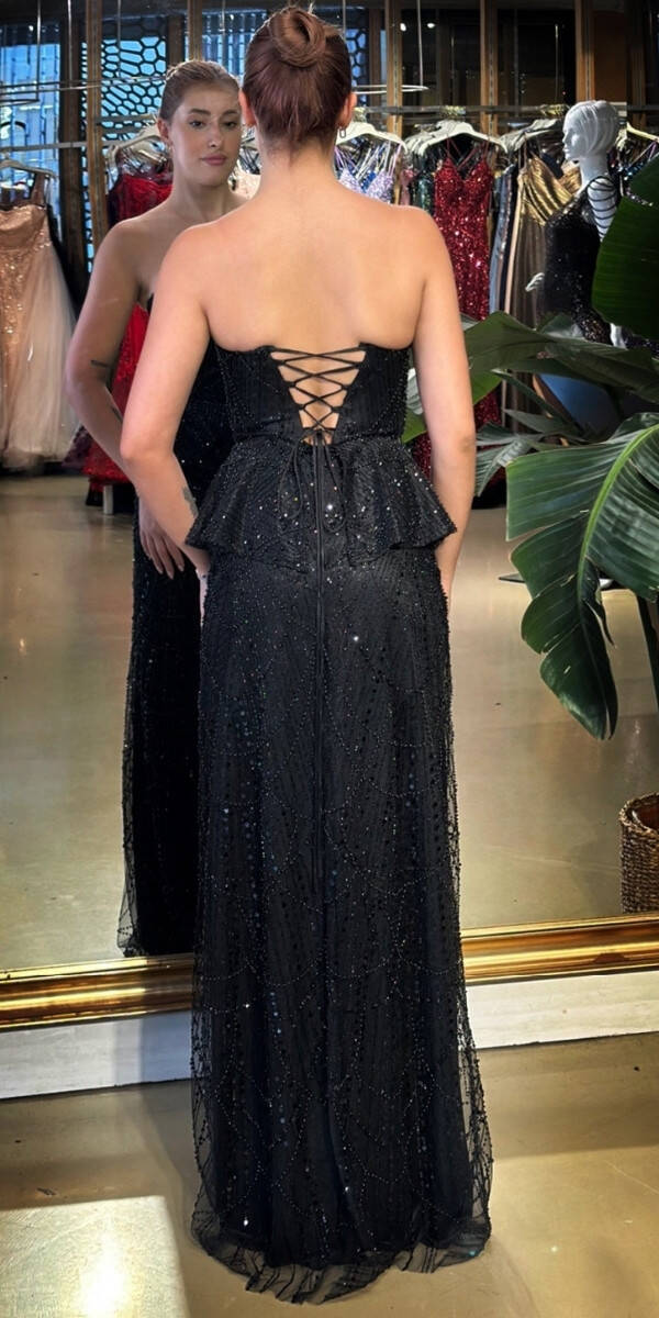 Siyah Straplez Yaka Sırt Dekolteli Düz Kesim Pullu Boncuklu Uzun Abiye Elbise 11116-02 - 4