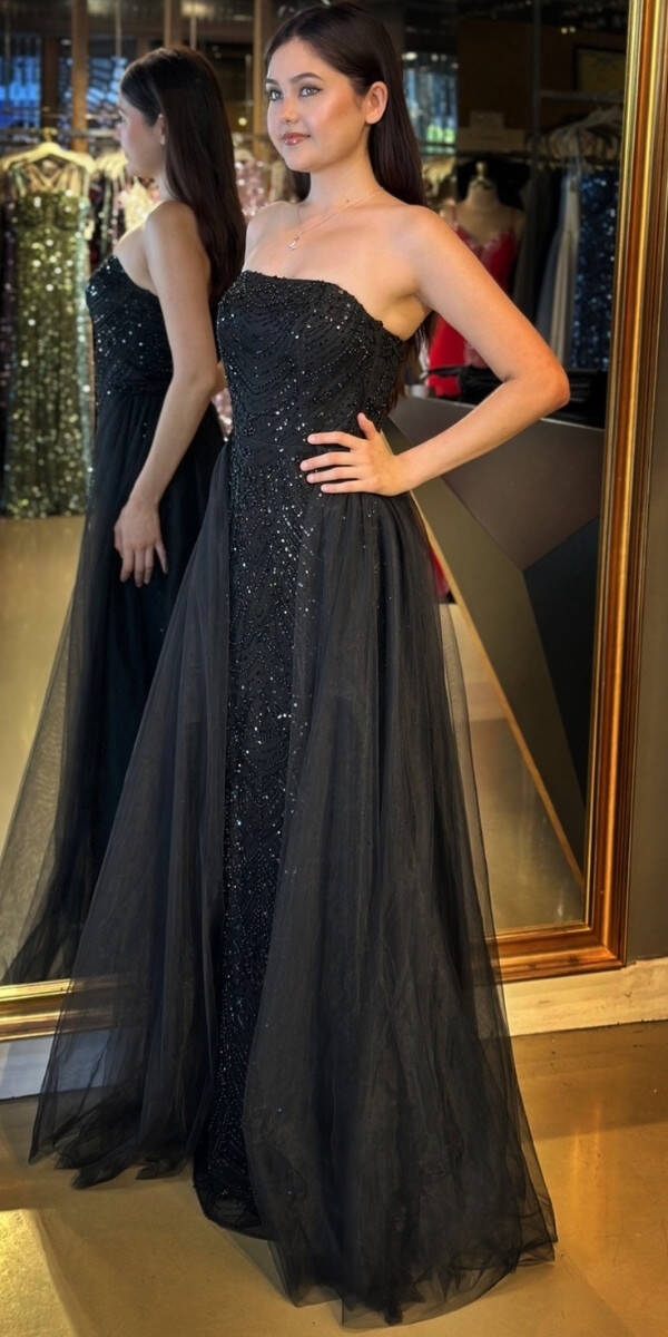 Siyah Straplez Yaka Tül Pelerin Etekli Pullu Boncuklu Uzun Abiye Elbise 7705 - 2