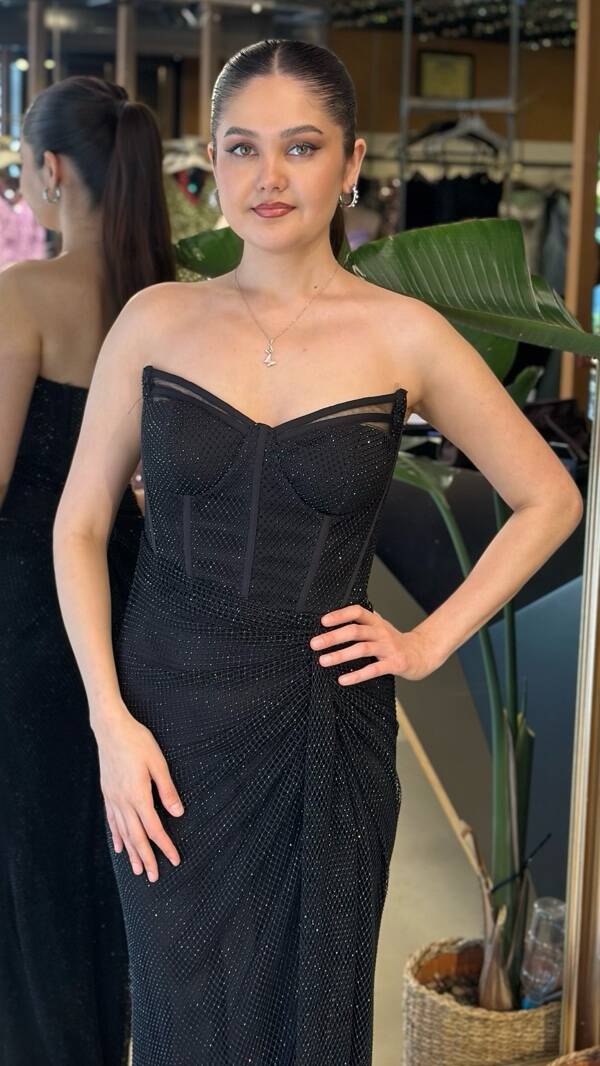 Siyah Straplez Yaka Yırtmaçlı Balık Etekli Taşlı Uzun Abiye Elbise 11171-01 - 3