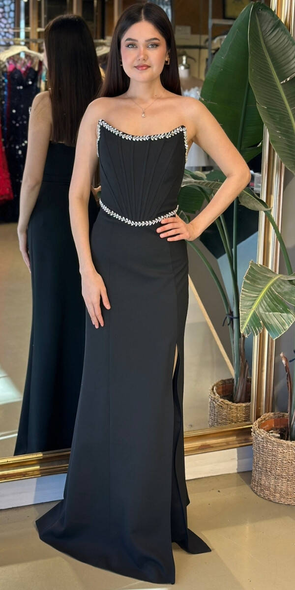 Siyah Straplez Yaka Yırtmaçlı Düz Kesim Krep Uzun Abiye Elbise 11208-01 - 1