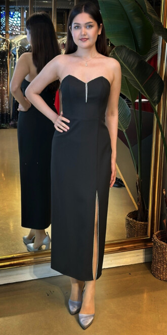 Siyah Taş Detaylı Yırtmaçlı Düz Kesim Krep Midi Abiye Elbise 7734 - abiyeniall