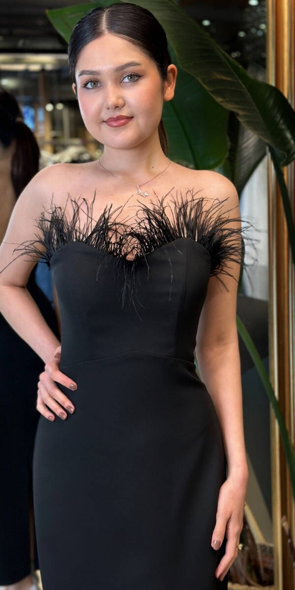 Siyah Tüy Detaylı Yırtmaçlı Düz Kesim Krep Midi Abiye Elbise 7765 - 3