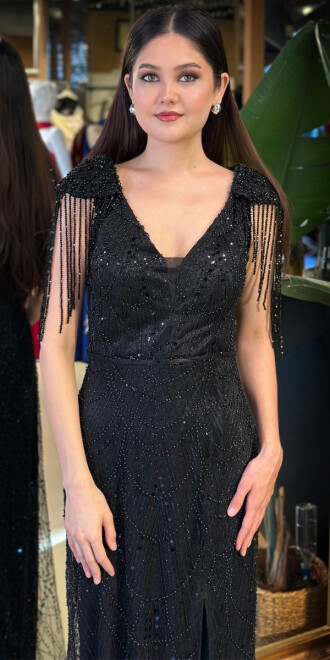 Siyah V Yaka Boncuk İşlemeli Yırtmaçlı Düz Kesim Likralı Payet Uzun Abiye Elbise 11107-03 - 3