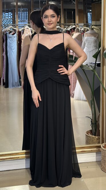 Siyah V Yaka İp Askılı Pelerin Kloş Etekli Tül Uzun Abiye Elbise 11261-01 - abiyeniall