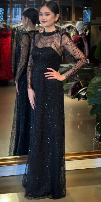 Siyah Yuvarlak Yaka Uzun Kollu Düz Kesim Pullu Boncuklu Uzun Abiye Elbise 11130-02 - 2