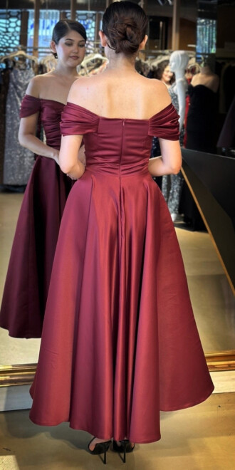 Vişne Madonna Yaka Kloş Etekli Saten Midi Abiye Elbise 7672 - 4