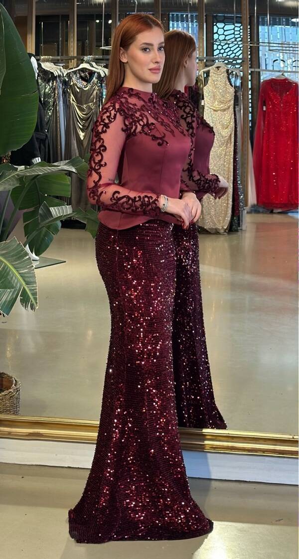 Vişne Renk Hakim Yaka Uzun Kollu Dantel Detaylı Balık Likralı Pul Payet Uzun Abiye Elbise 11198-02 - 2