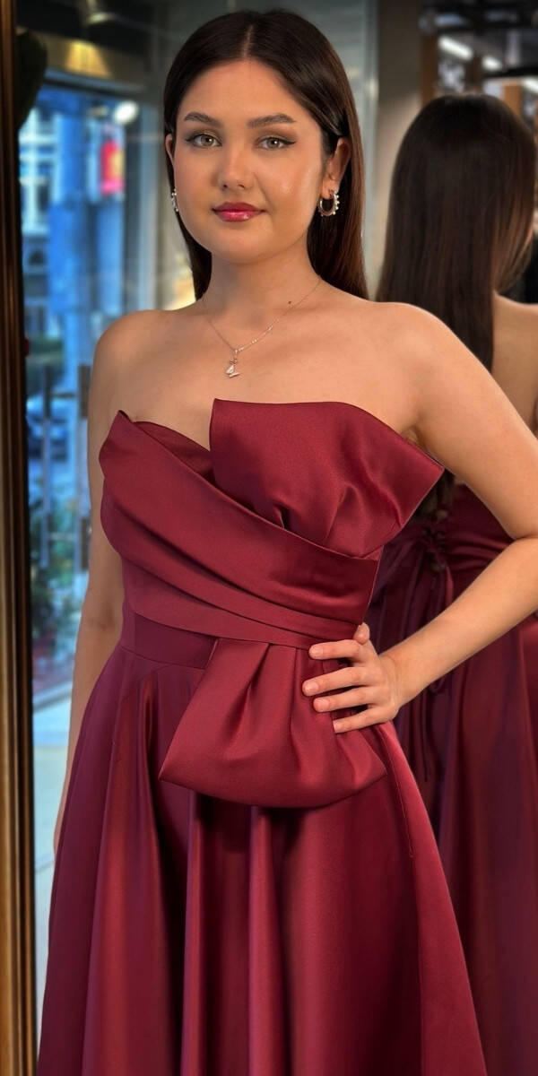 Vişne Renk Kloş Etekli Straplez Yaka Saten Midi Abiye Elbise 7657 - 2