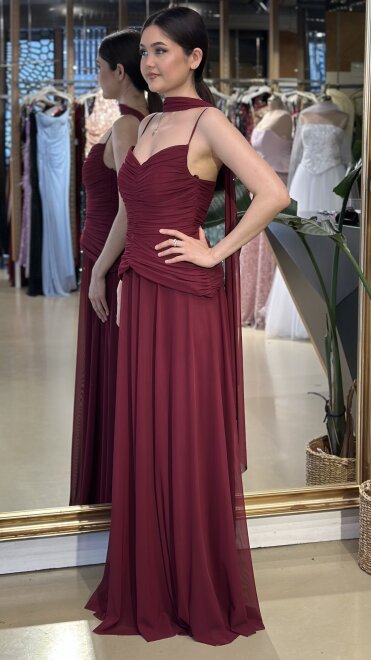 Vişne Renk V Yaka İp Askılı Pelerin Kloş Etekli Tül Uzun Abiye Elbise 11261-03 - 2