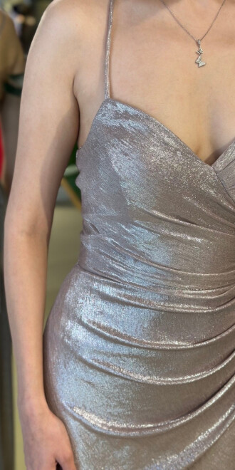 Vizon Rengi V Yaka İp Askılı Sırt Dekolteli Düz Kesim Parlak Kumaş Uzun Abiye Elbise 11086-04 - 4