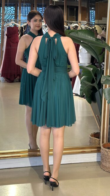 Yeşil Sırt Dekolteli Kloş Etekli Tül Kısa Abiye Elbise 6050 - 2