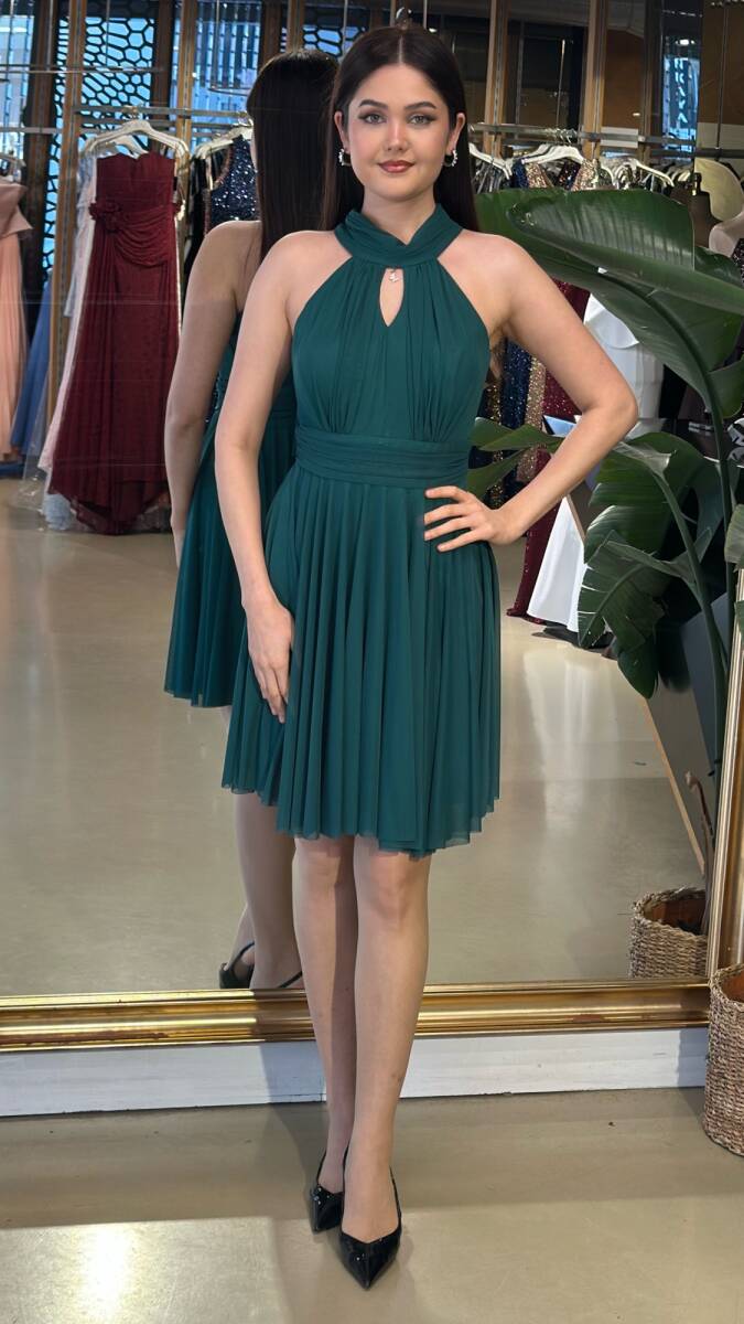 Yeşil Sırt Dekolteli Kloş Etekli Tül Kısa Abiye Elbise 6050 - 1