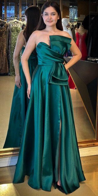 Yeşil Straplez Yaka Yırtmaçlı Kloş Etekli Organze Uzun Abiye Elbise 7679 - abiyeniall