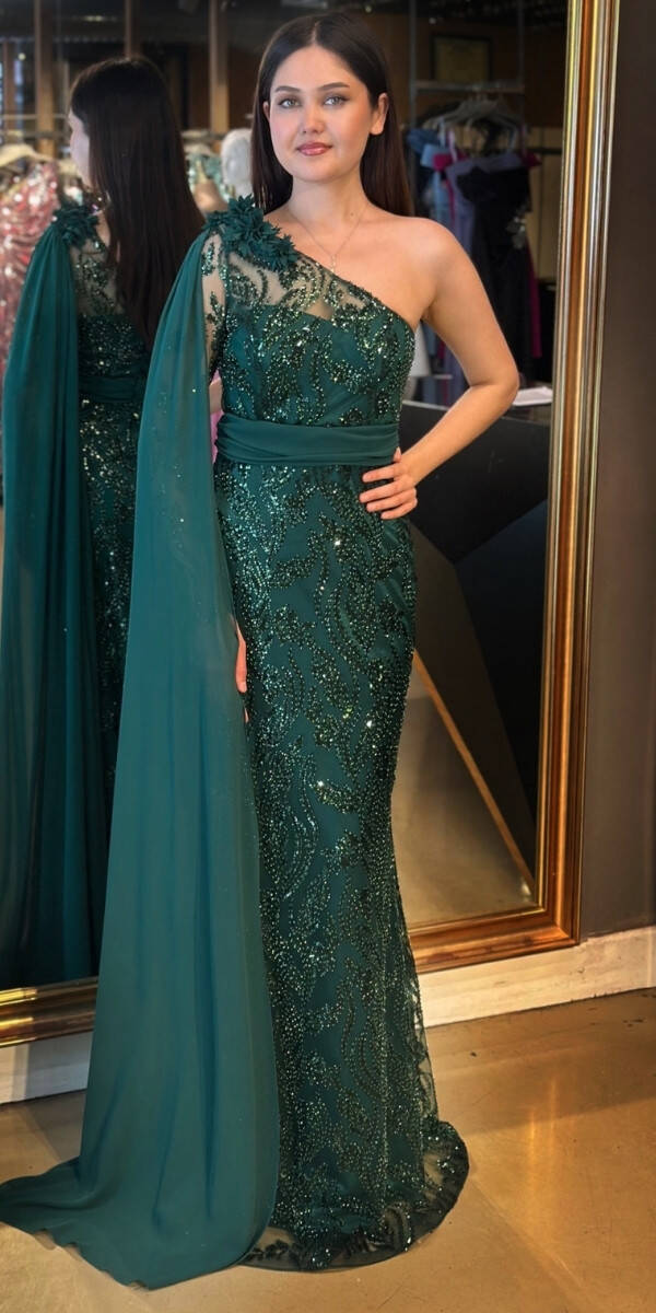 Yeşil Tek Omuzlu Çiçek Detaylı Düz Kesim Pullu Boncuklu Uzun Abiye Elbise 7704 - 1