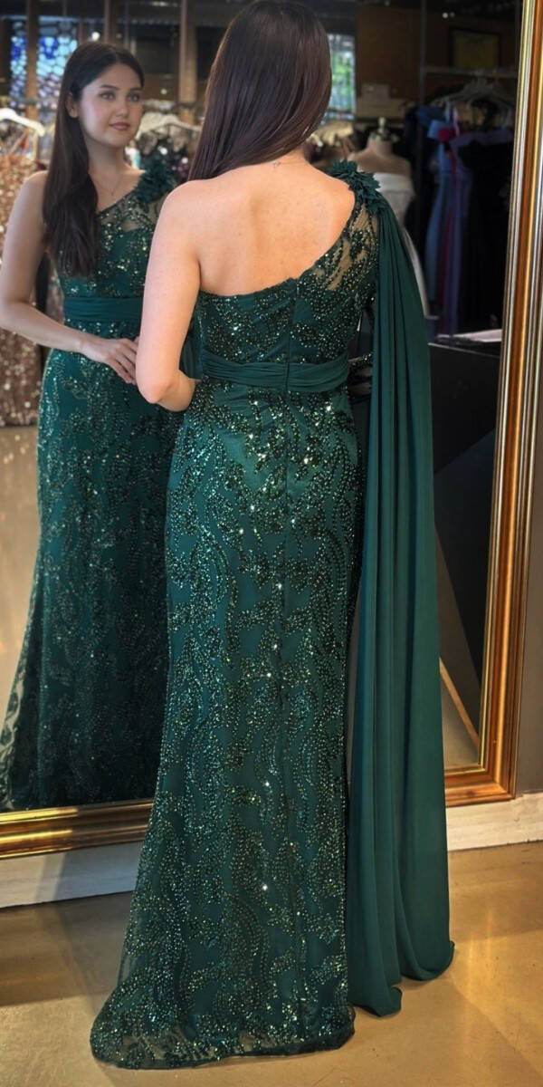 Yeşil Tek Omuzlu Çiçek Detaylı Düz Kesim Pullu Boncuklu Uzun Abiye Elbise 7704 - 5