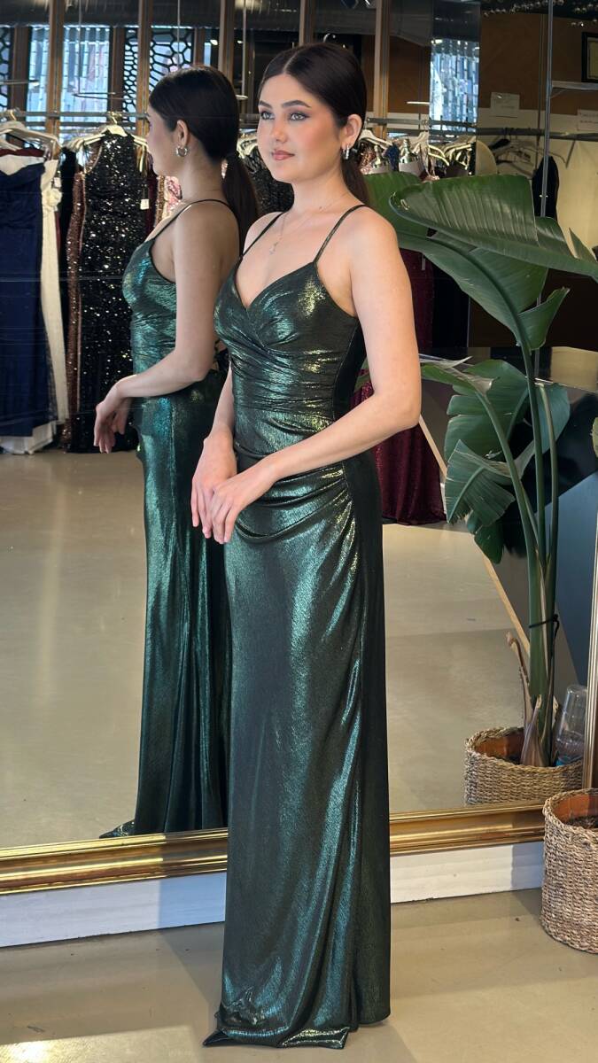 Yeşil V Yaka İp Askılı Sırt Dekolteli Düz Kesim Parlak Kumaş Uzun Abiye Elbise 11086-07 - 2